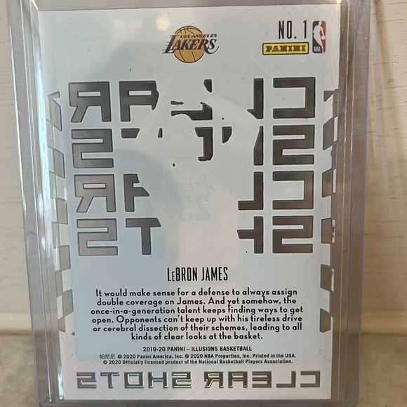 2019-20 LeBron James Panini Illusions Clear Shots Hologram - Picture 2 of 2